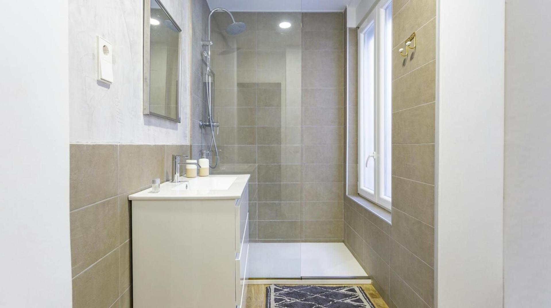 Sunrise Estate Love hotel Rome